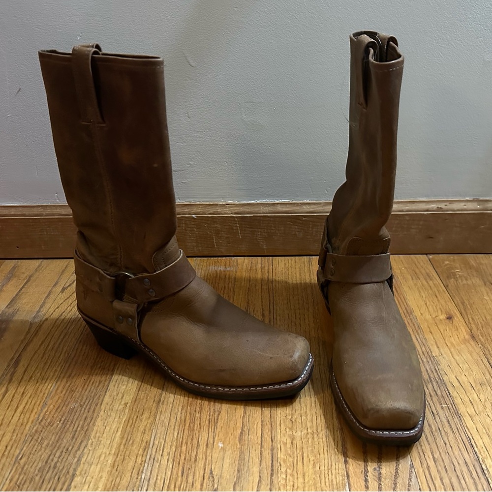 Frye Harness 12R